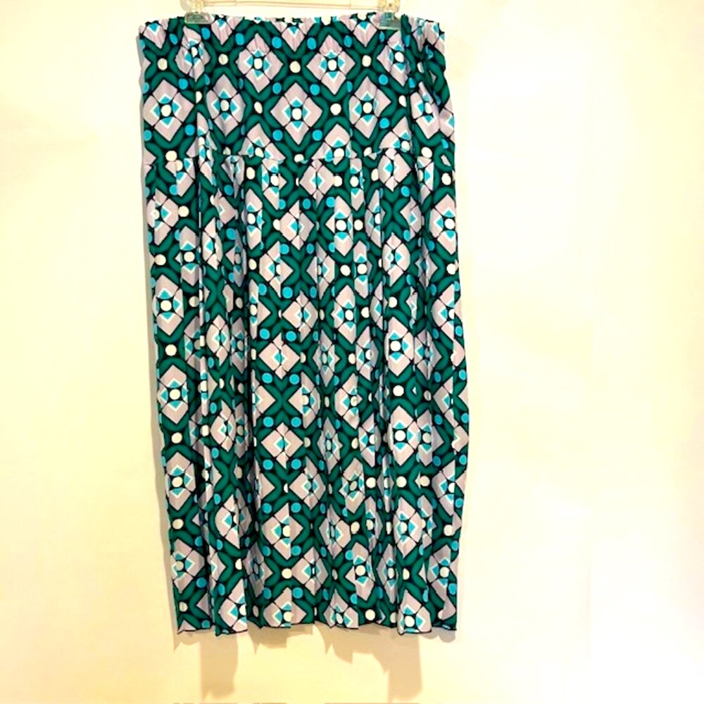 Gallery UK pleated skirt with front slit